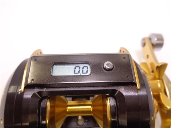 ０７ミリオネアＩＣＶ２５０ 右